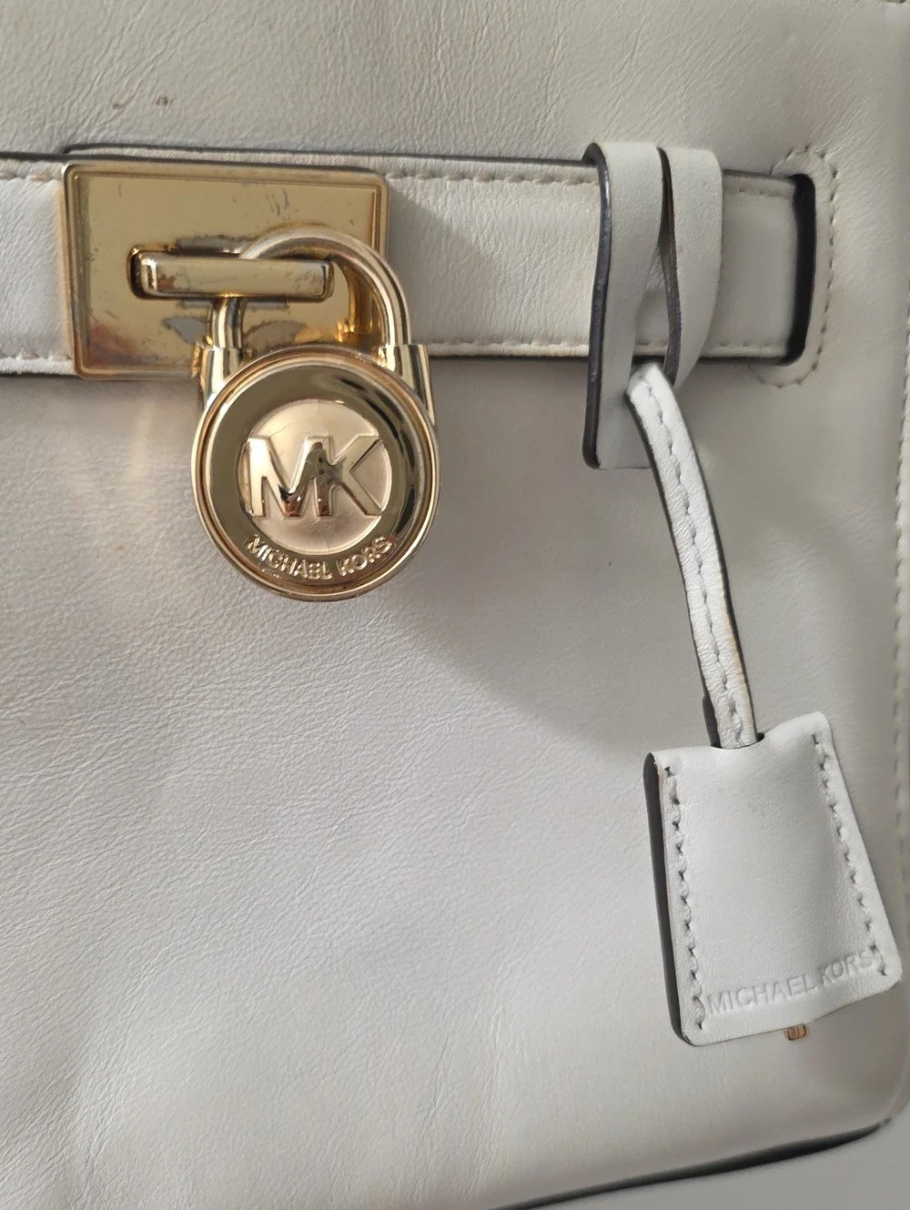Michael Kors Hamilton Crossbody White Leather Gold Hardware Excellent Condition
